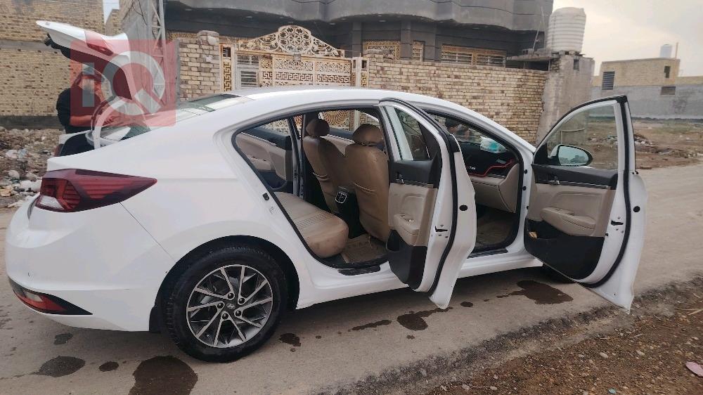 هيونداي النترا